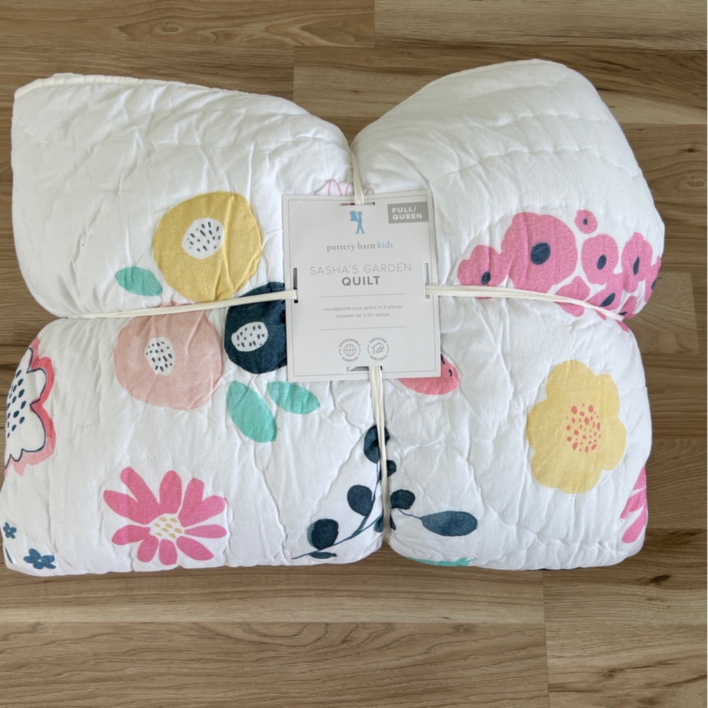 Pottery Barn kids Sasha’s Garden Quilt